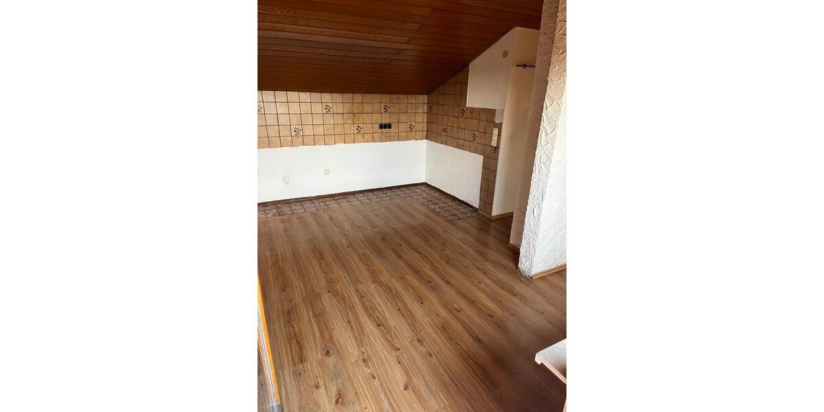 Dachgeschoßwohnung Ehingen (Donau) - 1 Zimmer, 71 m&sup2;, 160.000&euro; | Angebot:26987318