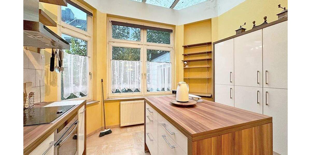Mehrfamilienhaus, Wohnhaus Bremen Neustadt - 8 Zimmer, 295 m&sup2;, 549.000&euro; | Angebot:25606928