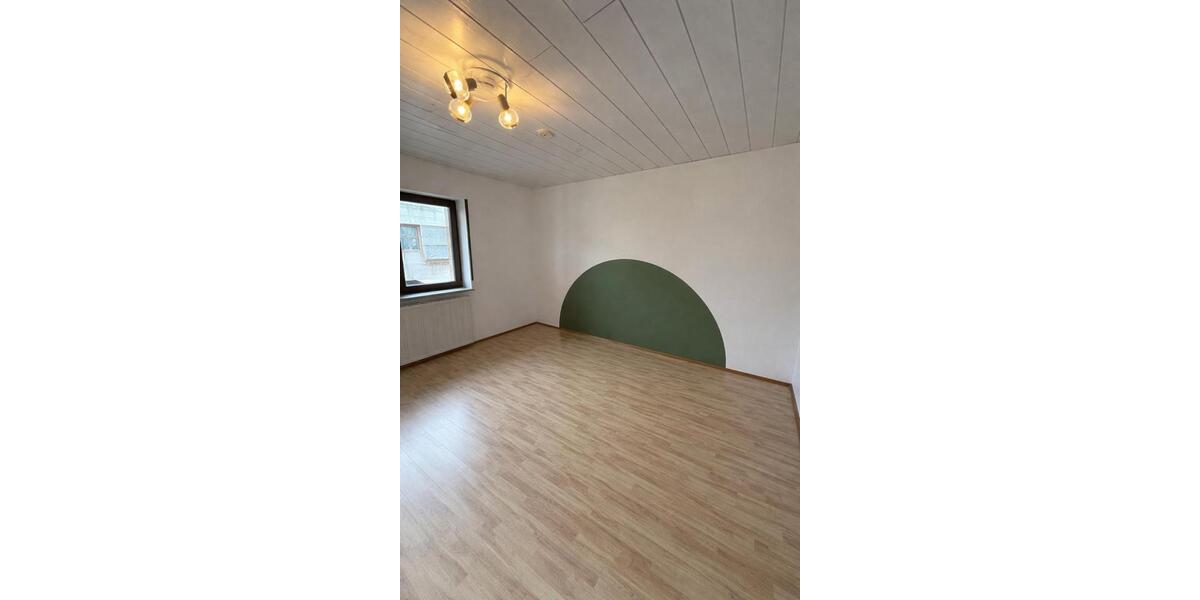 Gewerbeobjekt Klingenberg am Main - 3 Zimmer, 120 m&sup2;, 1.200&euro; | Angebot:26065486