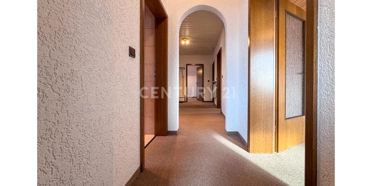 Etagenwohnung Bad Staffelstein - 4 Zimmer, 120 m&sup2;, 790&euro; | Angebot:25432019