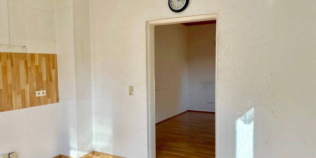 Mehrfamilienhaus, Wohnhaus Bergneustadt - 8 Zimmer, 176 m&sup2;, 260.000&euro; | Angebot:25691798