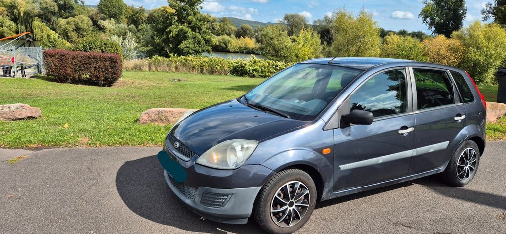 Ford Fiesta 89.000 km 600 € Mainhausen 63533