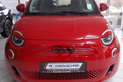 Fiat 500e 7.325 km 19.980 &euro; Waldheim 04736