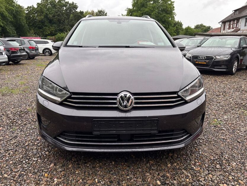 VW Golf Sportsvan 125.000 km 10.900 € Rosdorf/Obernjesa 37124
