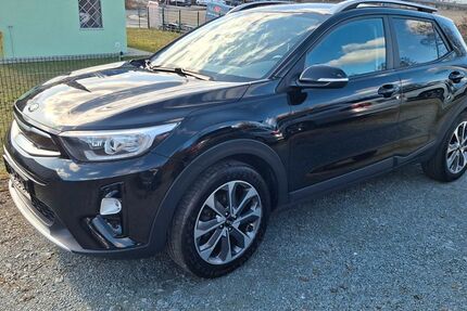 Kia Stonic 103.000 km 11.490 &euro; Naila 95119
