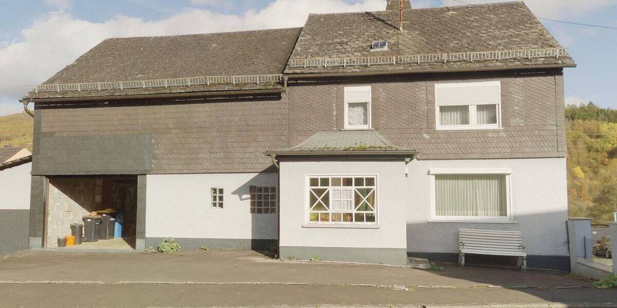 Viel Platz zum Wohnen und Gestalten - Einfamilienhaus mit Scheune und Ausbaureserven 6 zimmer