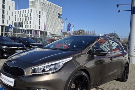 Kia ceed / Ceed 96.705 km 8.489 &euro; Helmstedt 38350