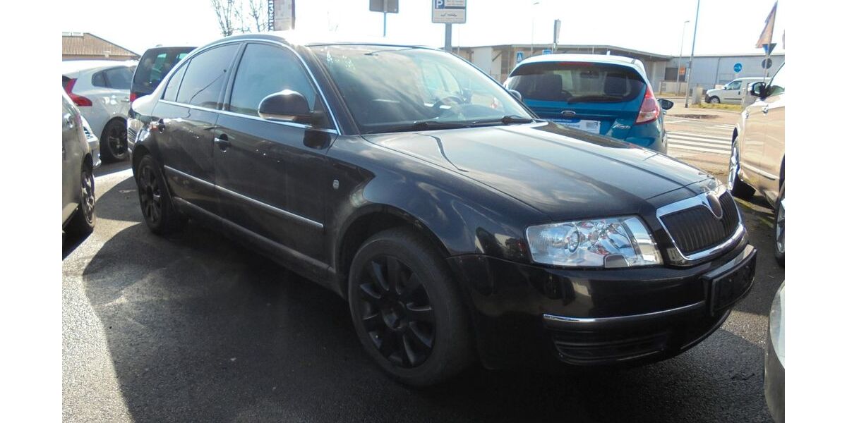 Skoda Superb 157.025 km 4.999 &euro; Nordhausen 99734