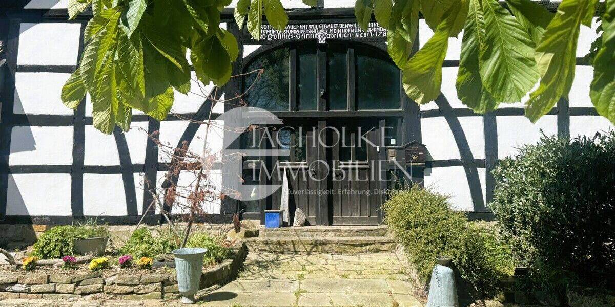 Mehrfamilienhaus, Wohnhaus Bad Münder am Deister / Nienstedt Nienstedt - 1 Zimmer, 720 m&sup2;, 745.000&euro; | Angebot:26902085