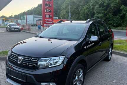 Dacia Logan 168.000 km 6.900 &euro; Dresden 01187