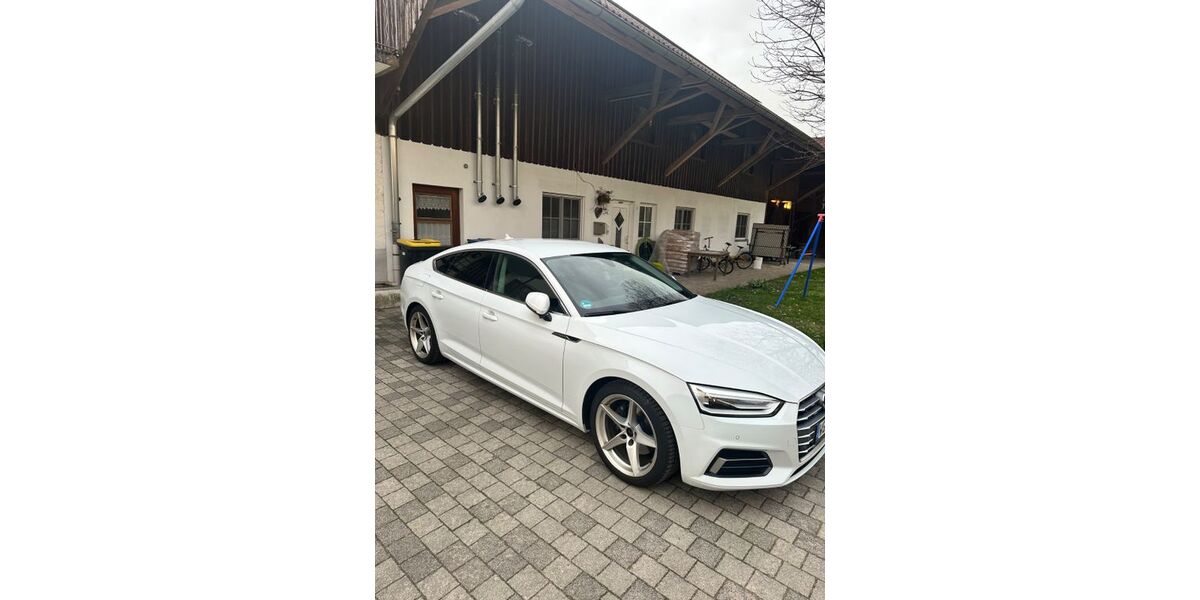 Audi A5 166.500 km 19.990 &euro; Achberg 88147