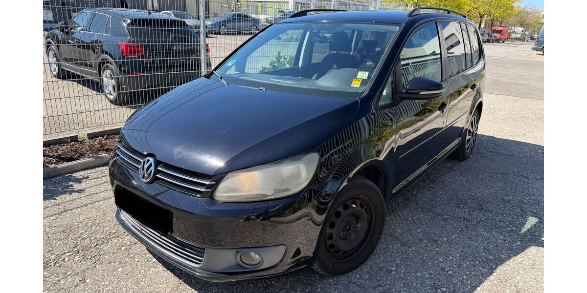 VW Touran 170.000 km 6.999 &euro; Markt Schwaben 85570