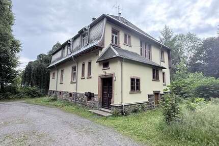 Haus Tannenberg - 10 Zimmer, 314 m&sup2;, 250.000&euro; | Angebot:27347013