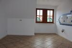 Dachgeschoßwohnung Reichling - 4 Zimmer, 137 m&sup2;, 995&euro; | Angebot:25852500