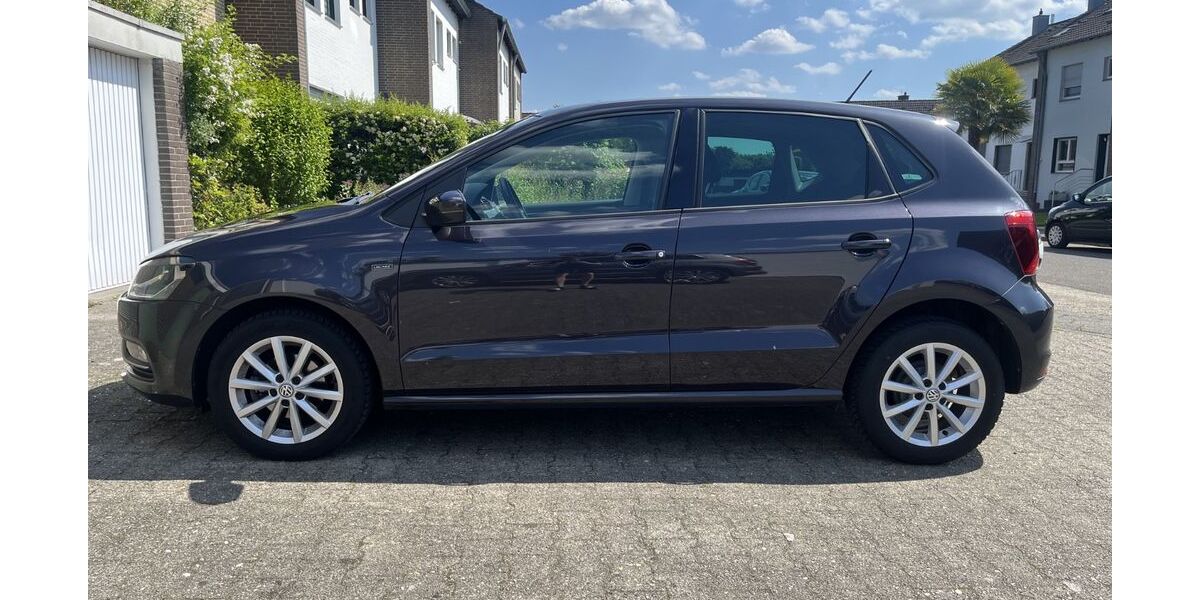 VW Polo 102.000 km 7.900 &euro; Viersen 41747