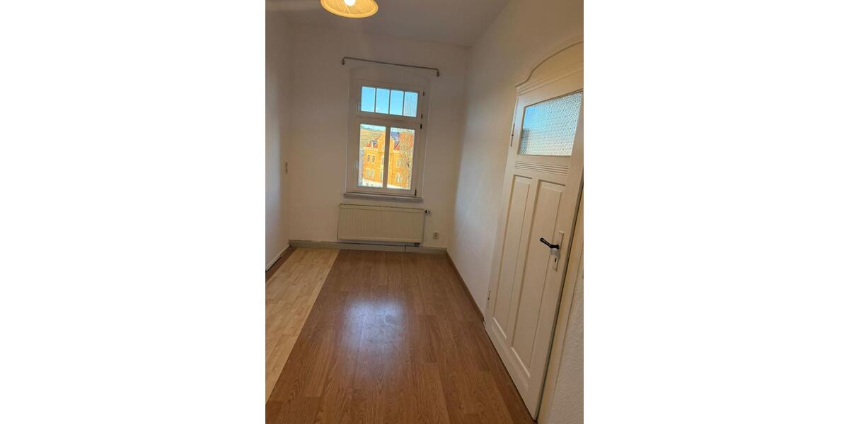Etagenwohnung Eibenstock - 3 Zimmer, 100 m&sup2;, 550&euro; | Angebot:25220587