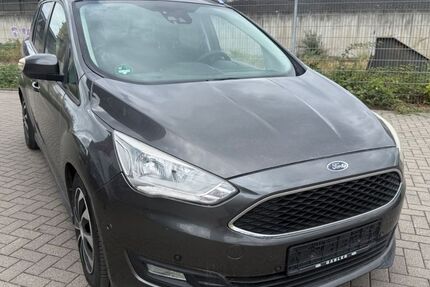Ford Grand C-Max 296.000 km 4.200 &euro; Essen 45356