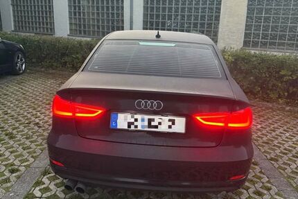 Audi A3 178.000 km 12.999 € Augsburg Haunstetten 86179