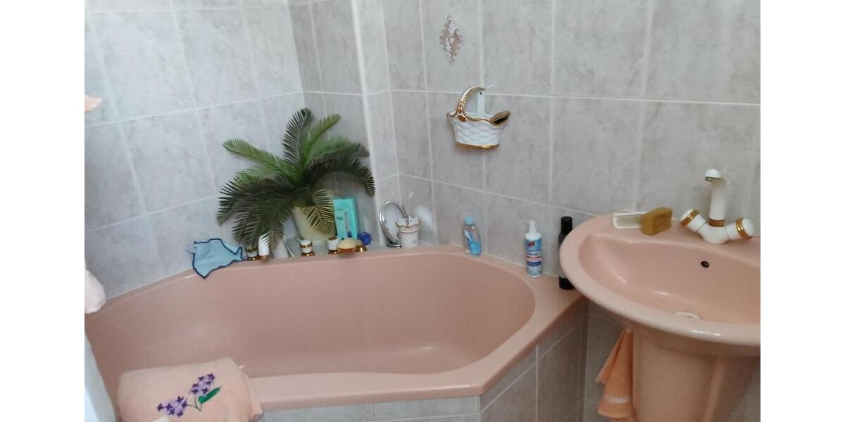 Doppelhaushälfte Elsterwerda - 7 Zimmer, 147 m&sup2;, 129.000&euro; | Angebot:22479924