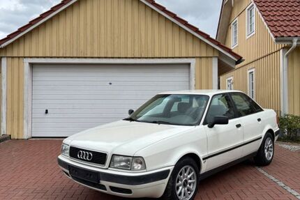 Audi 80 111.250 km 3.700 &euro; Paderborn 33098