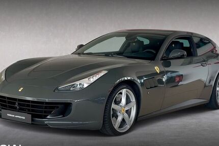 Ferrari GTC4Lusso