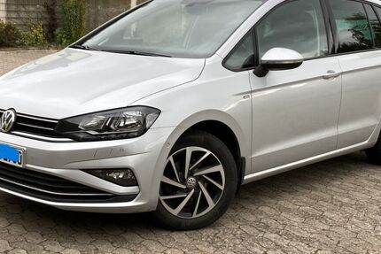 VW Golf Sportsvan 89.000 km 16.150 &euro; Sarstedt 31157