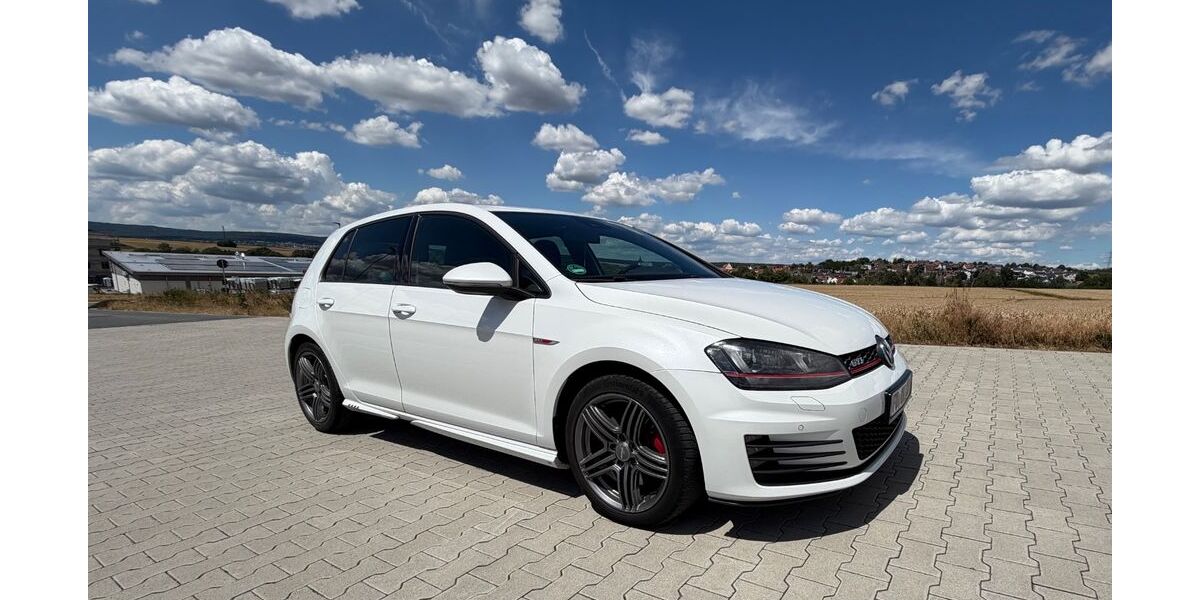 VW Golf 140.450 km 14.399 &euro; Bad Nauheim 61231