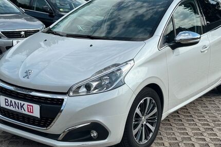 Peugeot 208 50.803 km 7.500 &euro; Würselen 52146