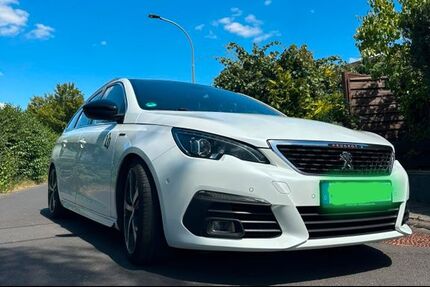 Peugeot 308 158.354 km 8.350 &euro; Altenstadt 63674