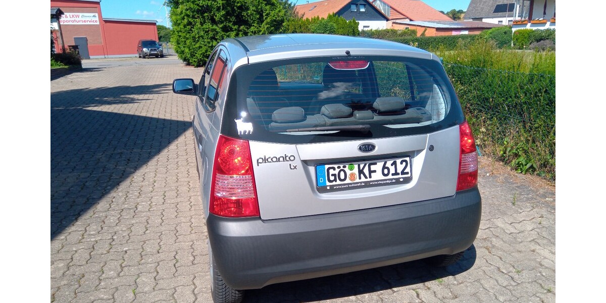 Kia Picanto 56.000 km 2.850 € Gieboldehausen 37434