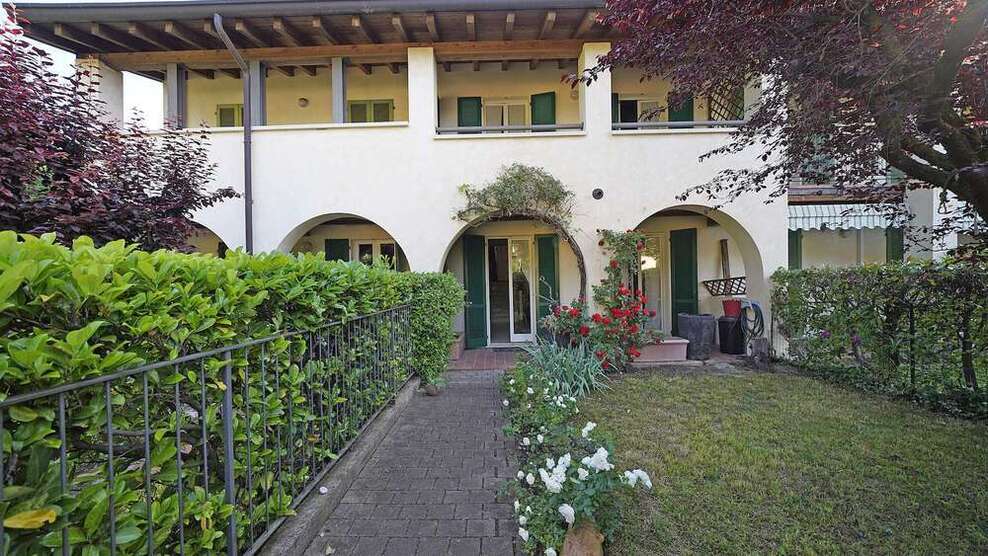Wohnung zum Kaufen in Salò 440.000 € 160 m²