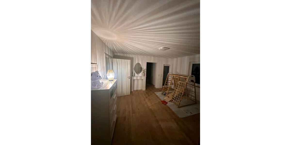 Einfamilienhaus Dellfeld - 4 Zimmer, 140 m&sup2;, 1.400&euro; | Angebot:26670225
