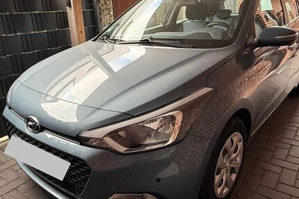 Hyundai i20 48.253 km 8.950 &euro; Moormerland 26802