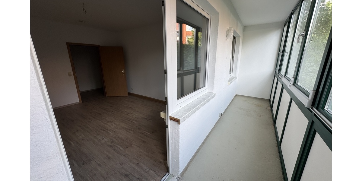Wohnen mit Mehrwert: 2-Raum-Wohnung mit großzügigem Doppel-Wintergarten in Gera-Bieblach! - Erdgeschoßwohnung Gera Alt-Bieblach | Angebot:27082956