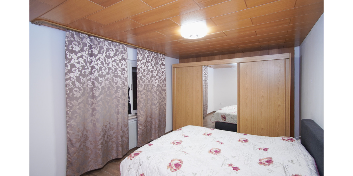 Ihr Zuhause, Ihr Panorama – Wohnen mit traumhafter Aussicht - Einfamilienhaus Porta Westfalica | Angebot:13564854
