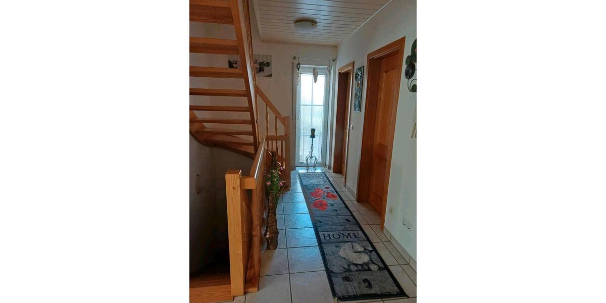 Doppelhaushälfte Lappersdorf - 4 Zimmer, 112 m&sup2;, 1.310&euro; | Angebot:26026457