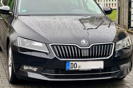 Skoda Superb 127.000 km 16.200 &euro; Dortmund 44379