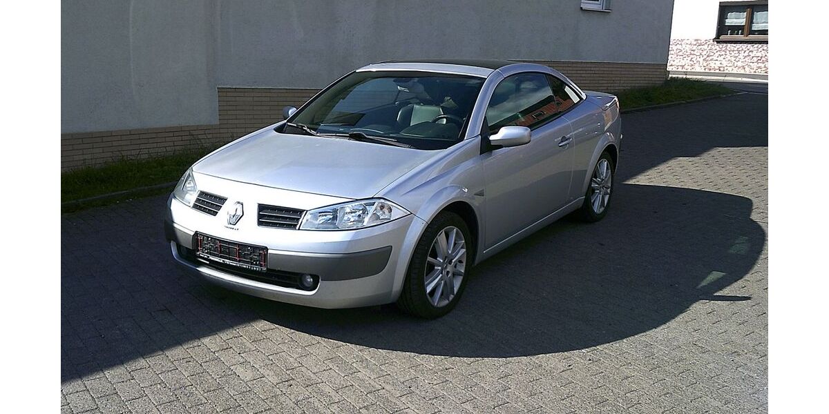 Renault Megane 138.061 km 1.799 &euro; Eisfeld 98673