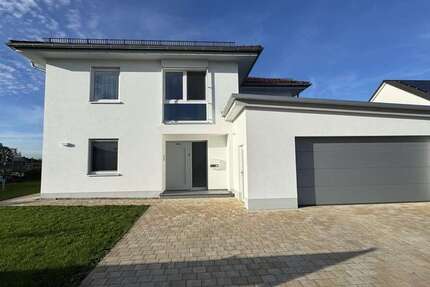 Haus Laupheim - 6.5 Zimmer, 227 m&sup2;, 959.000&euro; | Angebot:24844024