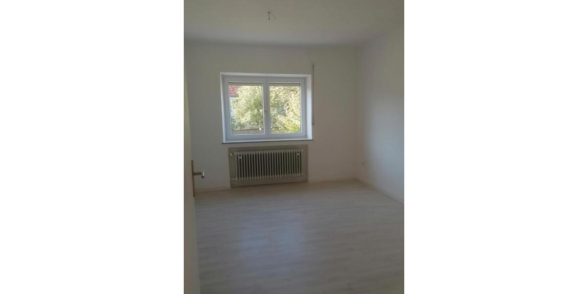 Einfamilienhaus Blindheim - 6 Zimmer, 118 m&sup2;, 1.080&euro; | Angebot:26423932