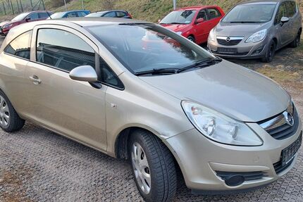 Opel Corsa 127.000 km 2.650 € Uhlstädt-Kirchhasel 07407