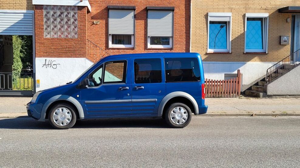 Ford Tourneo Connect 185.000 km 3.300 € Lübeck 23554