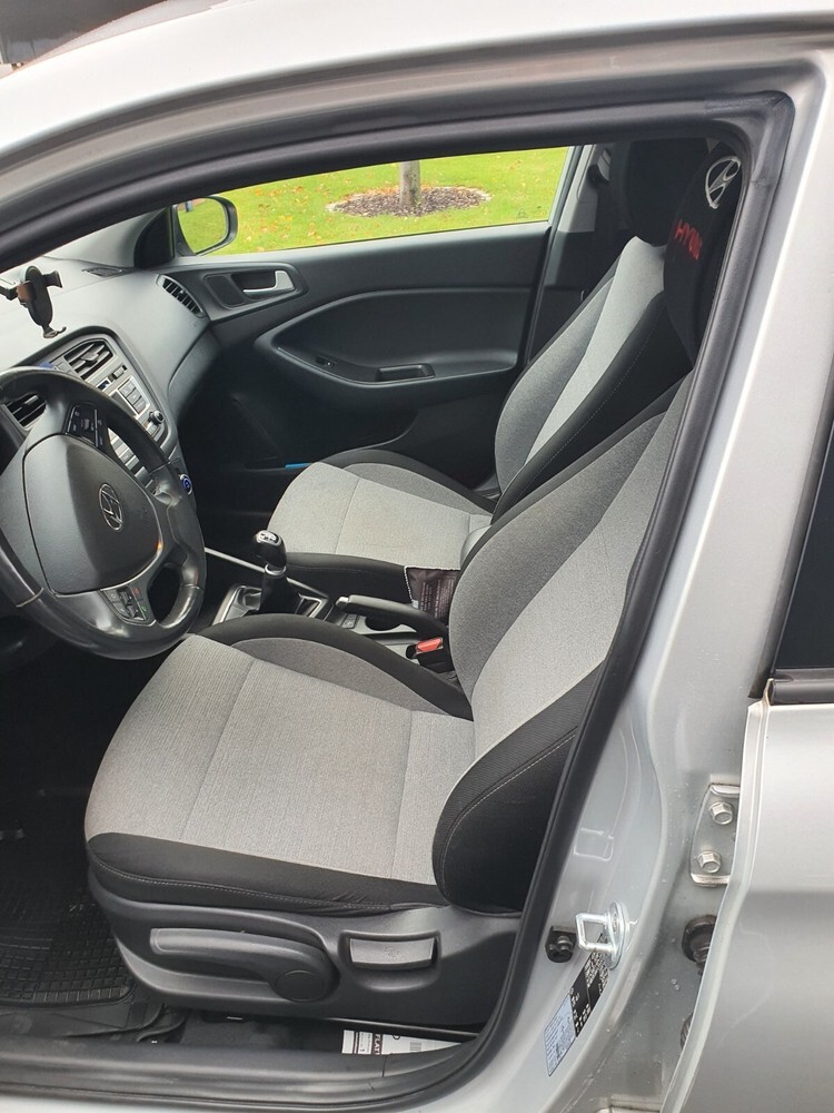 Hyundai i20 78.465 km 8.500 € Berlin 10178