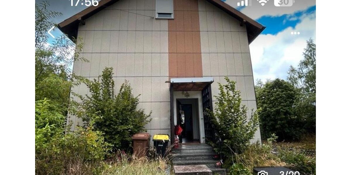 Einfamilienhaus Naila - 7 Zimmer, 180 m&sup2;, 300.000&euro; | Angebot:26619058