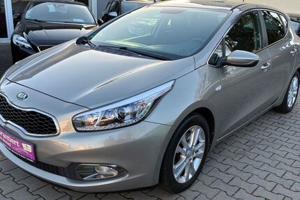 Kia ceed / Ceed 124.000 km 6.990 &euro; Chemnitz 09116