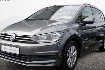 VW Touran 101.979 km 17.699 &euro; Uelzen 29525