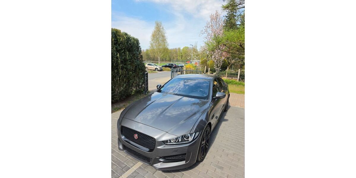 Jaguar XE 93.000 km 20.100 &euro; Rangsdorf 15834