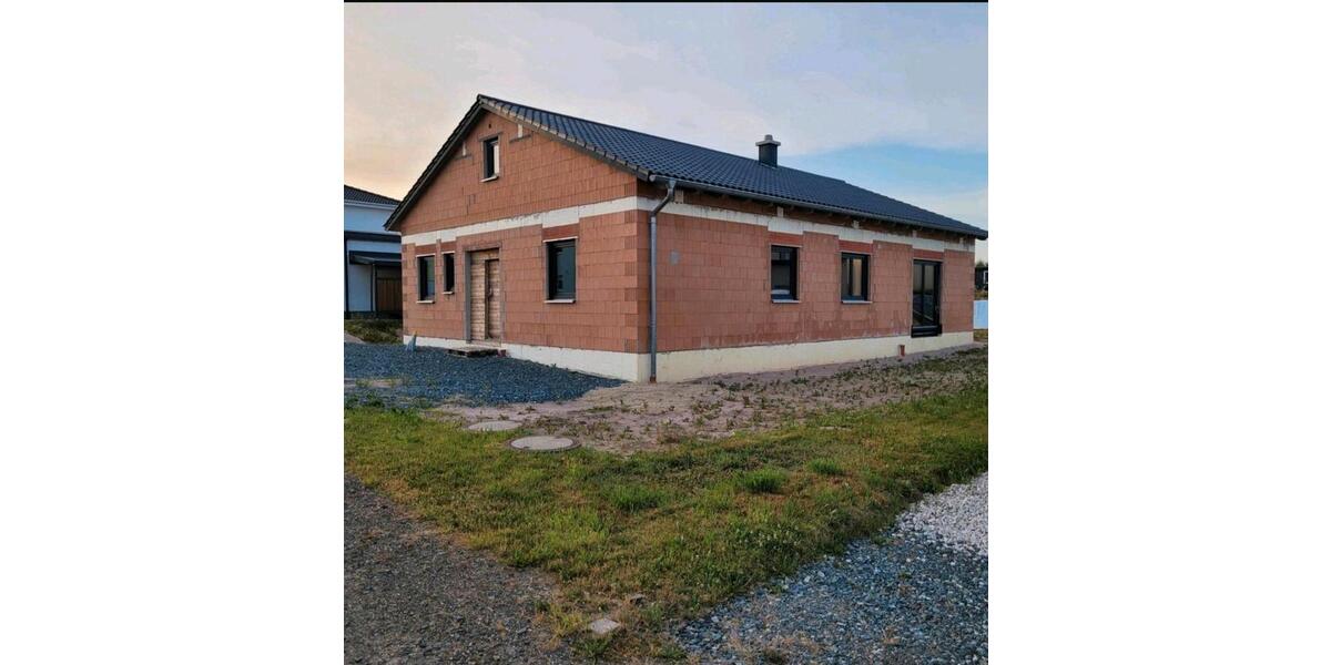 Bungalow Neustadt an der Waldnaab - 4 Zimmer, 145 m&sup2;, 346.000&euro; | Angebot:25435698