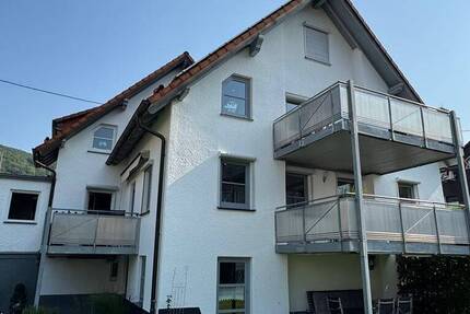 Haus Lennestadt Meggen - 9 Zimmer, 244 m&sup2;, 395.000&euro; | Angebot:24113033