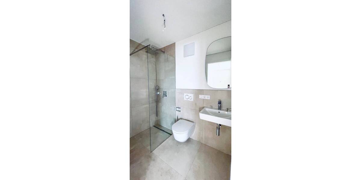 Etagenwohnung Radolfzell am Bodensee / Böhringen Böhringen - 3 Zimmer, 110 m&sup2;, 1.850&euro; | Angebot:26438462